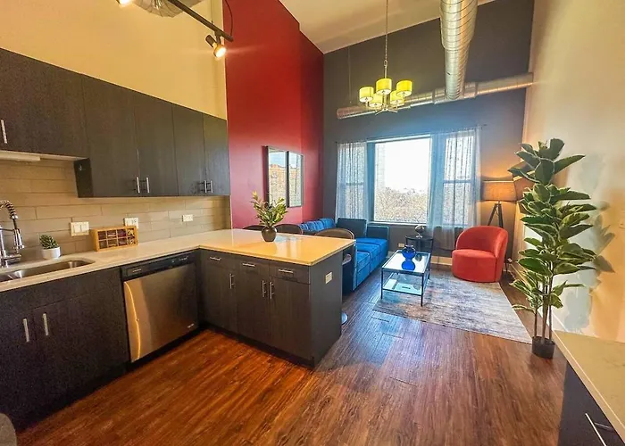 Cozy 3br Modern Smoke Ok Unit Near Mccormick Apartment